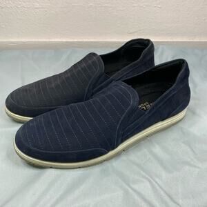 Vaneli women blue slip on flats Shoes womens Size 7.5